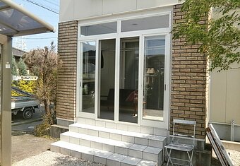 サッシ取り付けのイメージ